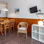 Polcent 6 - Pequeno Cercano A La Playa ساغارو